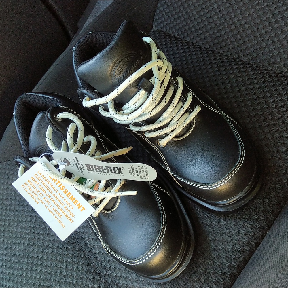 Dickies Steel Toe safety shoes-NEW